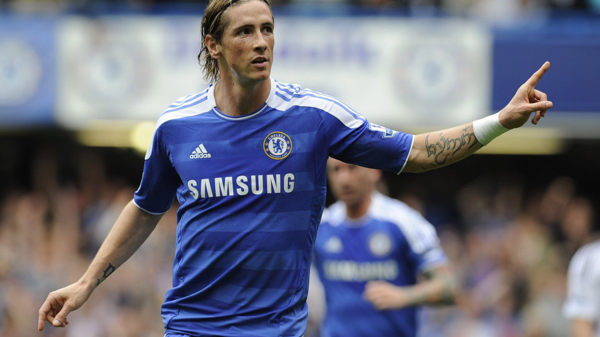 利物浦采用全面高压战术，连续三场零封，利物浦never walk alone